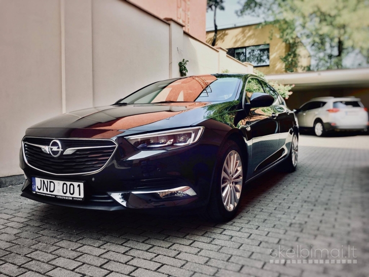 Prabangių automobilių nuoma vestuvėms Klaipėdoje