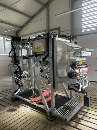 KVK HYDRA KLOW karvių nagų priežiūros įranga