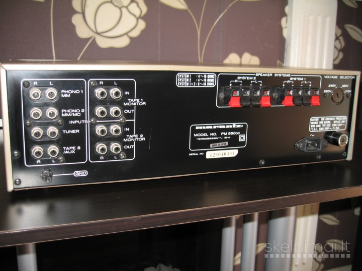 Marantz PM550 DC stereo amplifier (1982-84). Made in Japan.