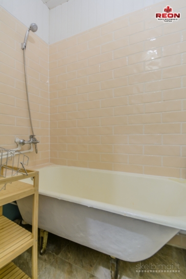 TTVARKINGAS 1 KAMBARYS 2 KAMBARIŲ BUTE SENAMIESTYJE!