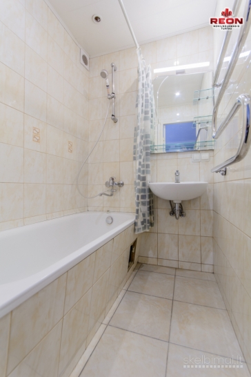 NUOMOJAMAS TVARKINGAS 2 IZOLIUOTŲ KAMBARIŲ BUTAS LAZDYNUOSE!  PIGUS ŠILDYMAS!