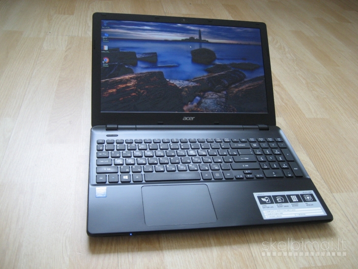 ACER E5-571 i3/ SSD 240GB/ 8GB/ gera baterija