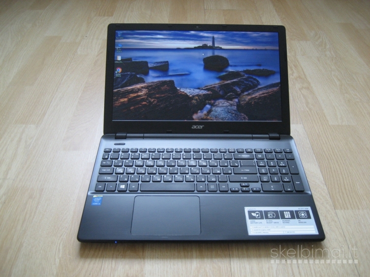 ACER E5-571 i3/ SSD 240GB/ 8GB/ gera baterija