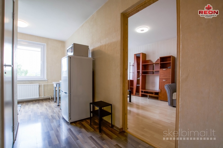 NUOMOJAMAS JAUKUS 1 KAMBARIO BUTAS  ŽIRMŪNŲ G.