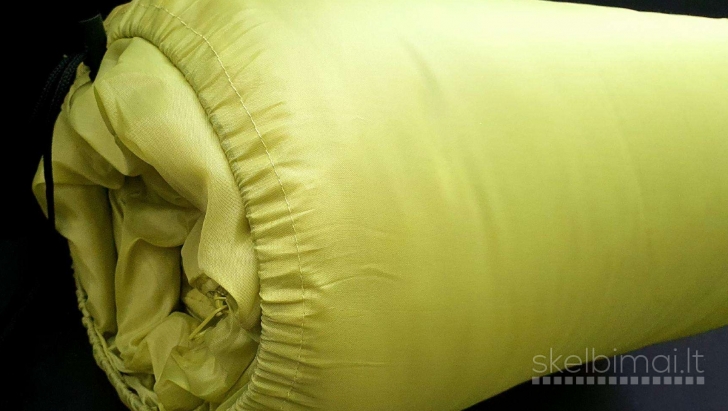 Parduodamas kompaktiškas miegmaišis