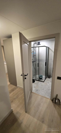 Pilni apdailos darbai