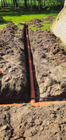 Nuotekų valymo įrenginiai, vandentiekis, lietus, drenažas, žemės kasimo darbai