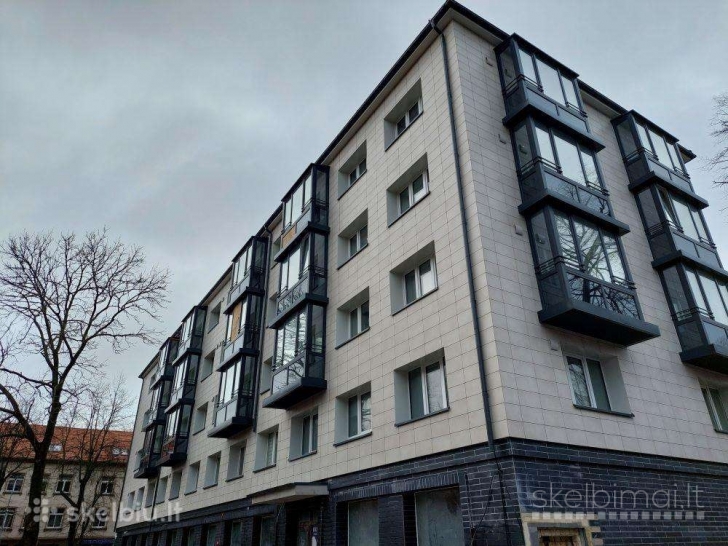 Parduodamas 2 k. butas H. Manto g. – renovuotas namas, Klaipėdos miesto centras