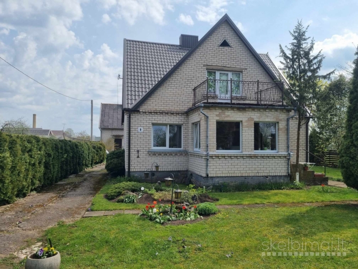 PARDUODAMAS GYVENAMASIS NAMAS TAIKOS G., UKRINŲ K., MAŽEIKIŲ R.SAV.