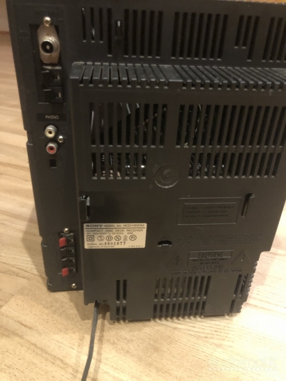 MUZ,CENTRAI IR RADIJOLOS