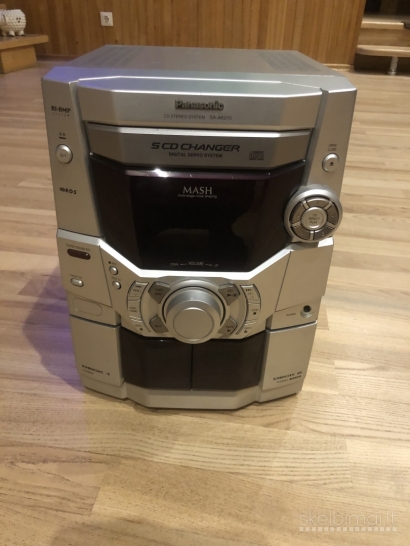 MUZ,CENTRAI IR RADIJOLOS