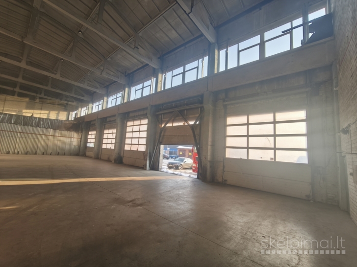 Šilutės pl. Nuomojamos 846 kv.m. ploto patalpos Sandėliavimui - Gamybai.