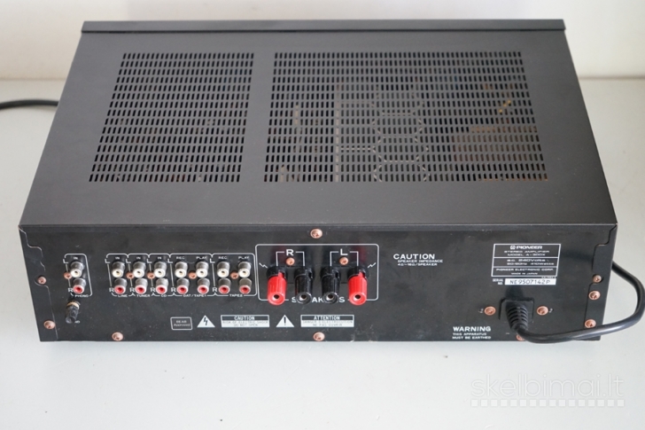 PIONEER A-300 stereo amplifier. 1991m. Made in Japan. Like New.