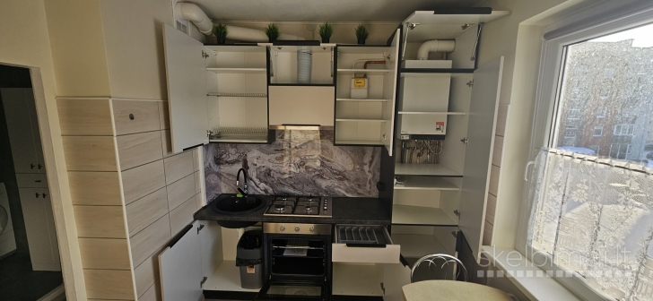 Išnuomojamas 1kamb. su holu butas