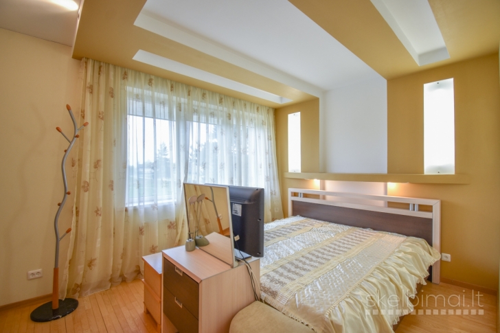 Jaukus perplanuotas 3 k. butas Molainių g.