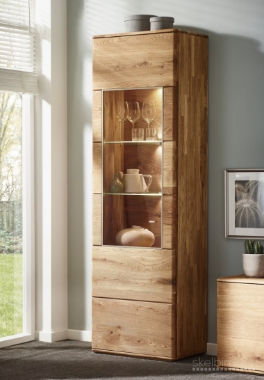 ĄŽUOLINĖS SPINTELĖS, KOMODOS, INDAUJOS-IŠPARDAVIMAS