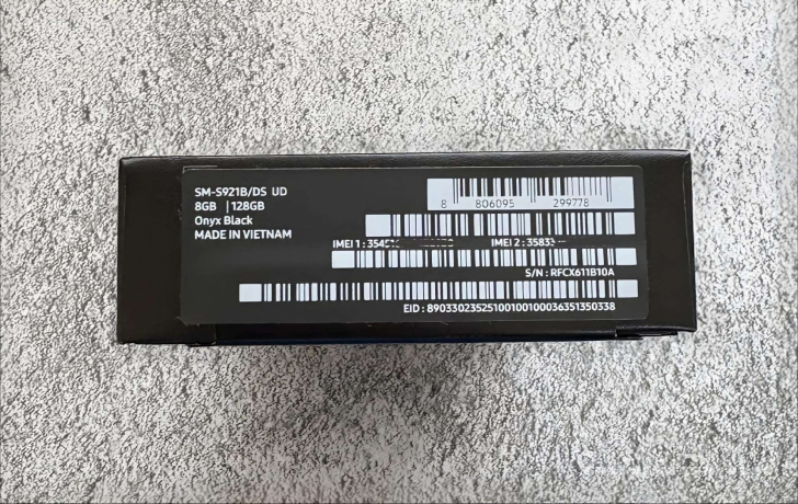 Samsung Galaxy S24 l Naujas