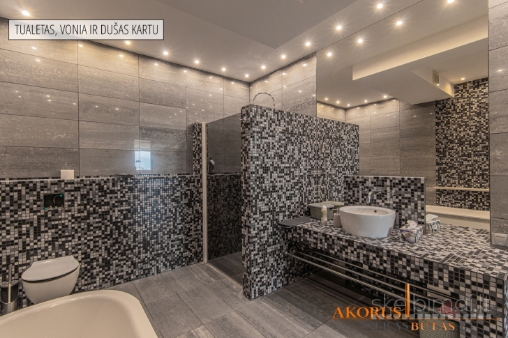 Gerasbutas.lt - Butas/Ofisas Europos dangoraižyje, 14 aukštas