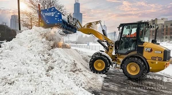 Sniego valymas,  žemės kasimas, vežimas
