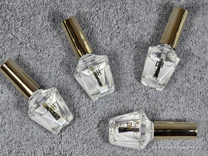 Nagų nuriebalintojas Molly Lac Ph Prep, 10ml