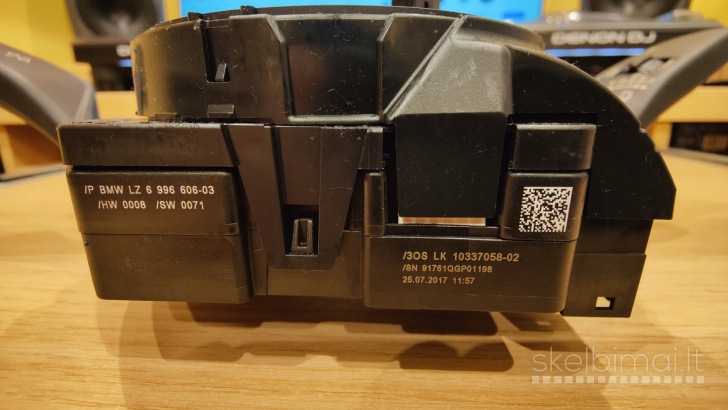 BMW F22, F23, F30, F32, F33, F34 GT, F36 vairo kolonėlės perjungimo blokas