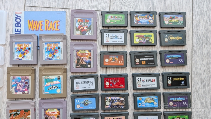 45vnt GameBoy / Game Boy Advance žaidimų disketės 