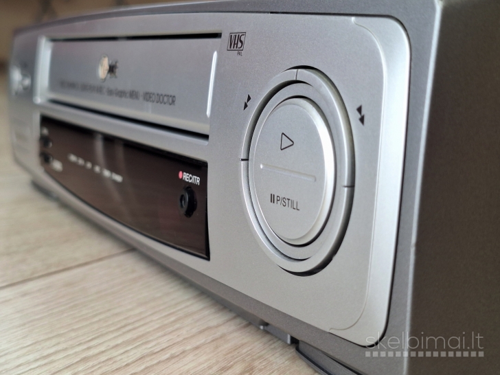 LG LV280D vaizdo grotuvas (VHS)