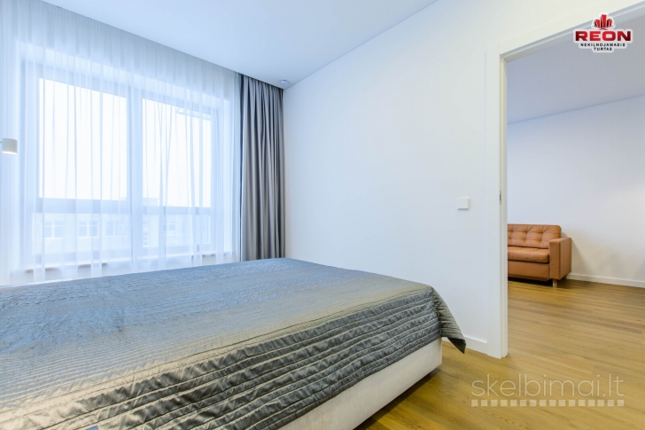 PILNAI ĮRENGTAS, ŠILTAS IR JAUKUS DVIEJŲ KAMBARIŲ BUTAS NAUJOS STATYBOS NAME