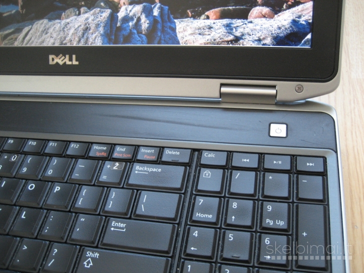 Greitas DELL E6530 i5/ 8GB/ 256GB/ nauja baterija