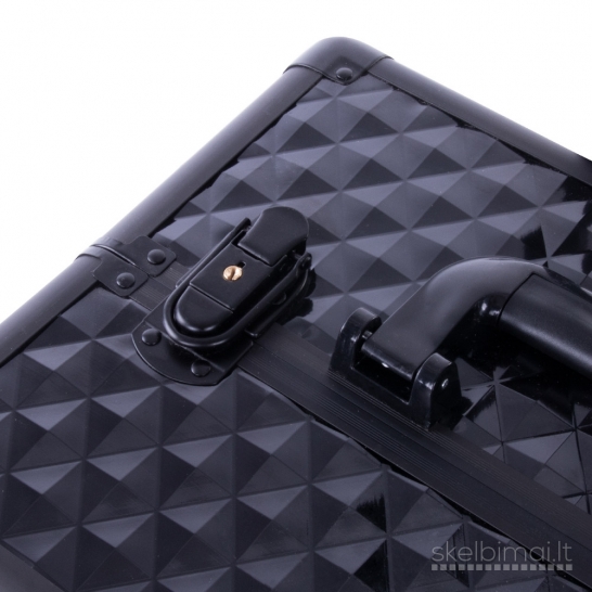 Kosmetinis lagaminas su ratukais keturių dalių