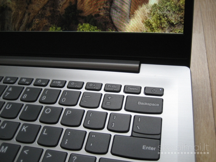 Lenovo S320 FHD IPS 14.0/ i3 2.40GHz/ 256GB/ 3 val