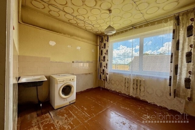 PARDUODAMAS 90.25 KV. M. GYVEMAMOJO PLOTO NAMAS 0.3075 HA SKLYPE VILTIES G.AIME.