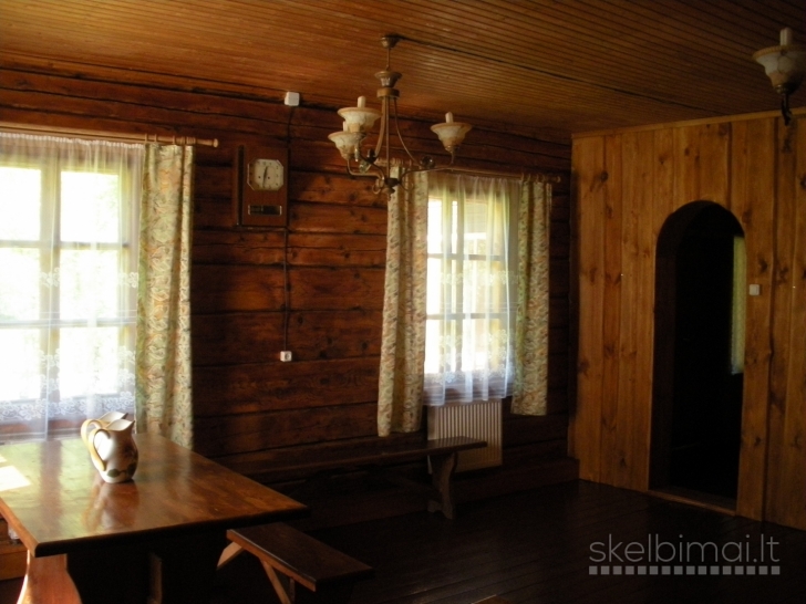 Parduoama sodyba prie Anykščių