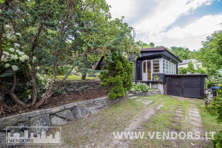 PARDUODAMA SODYBA JURBARKO R, SEREDŽIAUS MSTL, PIEŠTVĖS G.