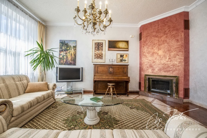 NUOMUOJAMAS BUTAS KAUNE, CENTRE, MAIRONIO G.