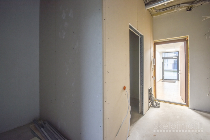 PARDUODAMAS 2 K. 53,08 KV.M. BUTAS SU TERASA, SANDĖLIUKU IR PARKINGU