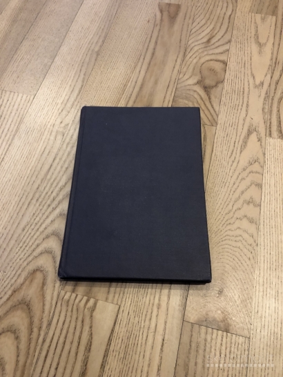 Enciklopedijos ir knygos