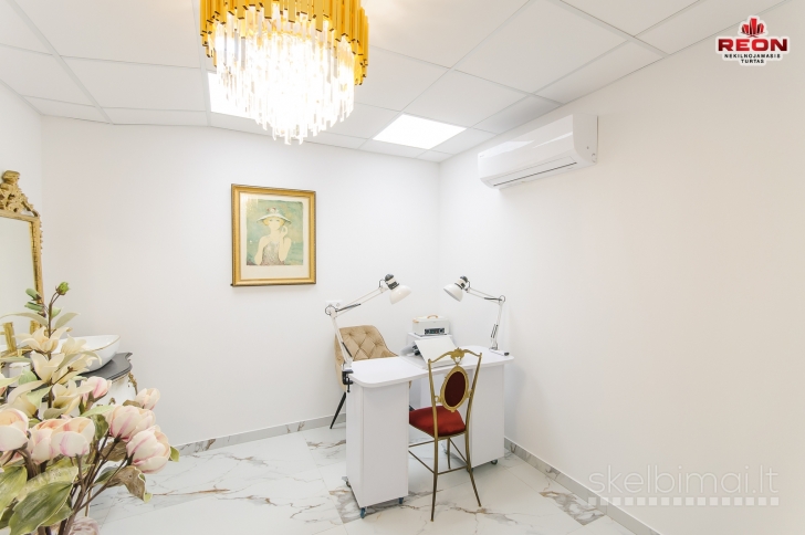 Išnuomojamas įrengtas grožio salonas