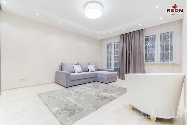 NUOMAJAMAS PUIKIAI IR KOKYBIŠKAI ĮRENGTAS 1 KAMBARIO BUTAS, NAUJAMIESTYJE, ŠA