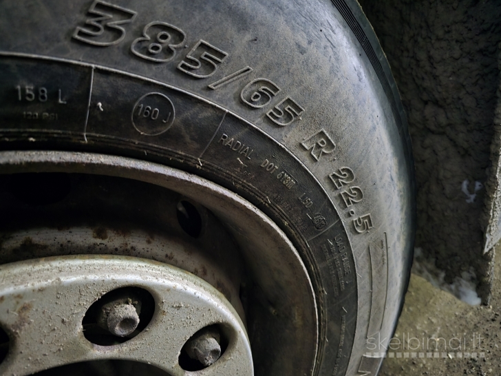 Parduodamas krovininis Volvo