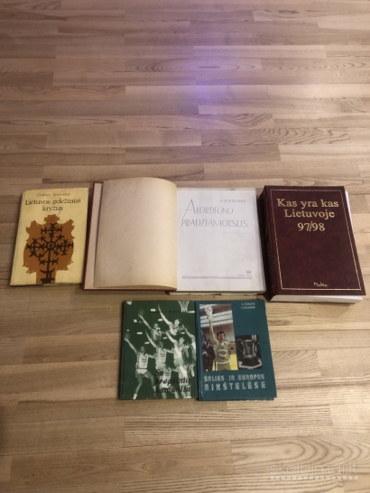 Enciklopedijos ir įvairios knygos