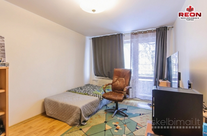 PARDUODAMAS ERDVUS KETURIŲ KAMBARIŲ BUTAS LAZDYNUOSE, ARCHITEKTŲ GATVĖJE! 