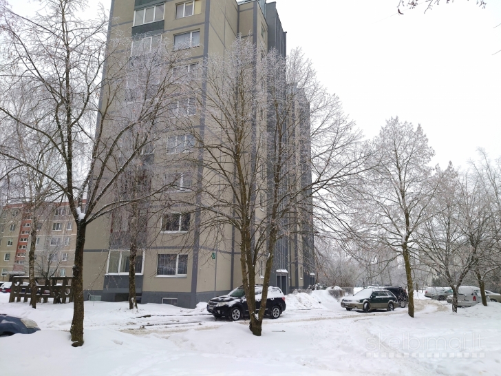 Parduodamas tvarkingas 2-jų kambarių butas