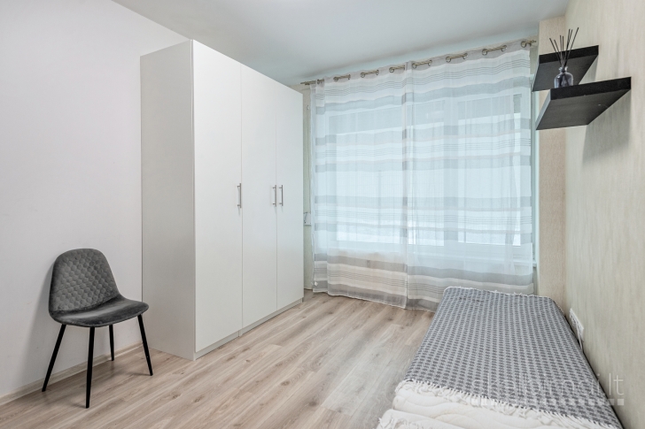 PARDUODAMAS 2 KAMBARIŲ BUTAS JUSTINIŠKĖSE, RYGOS G. 6