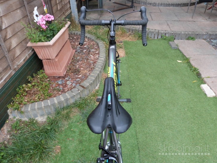 SPECIALIZED Allez Elite Road Bike.700C wheels.Carbon fork.9kg.58cm.Large frame.