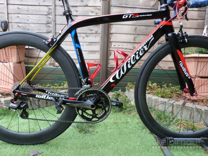 Wilier GTR Colombia Team Carbon Road Bike. 700C wheels. 7,9kg. 55cm. RRP £2500.