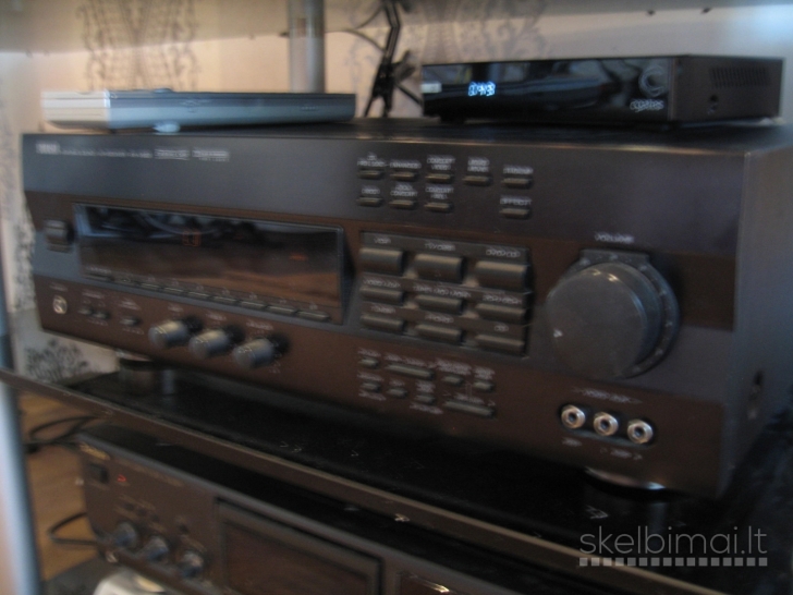 YAMAHA RX-V592 A/V Receiver. Cinema DSP. Dolby Surround Pro Logic.