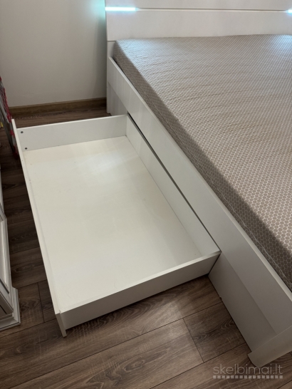 Dvigulė lova 180x2000