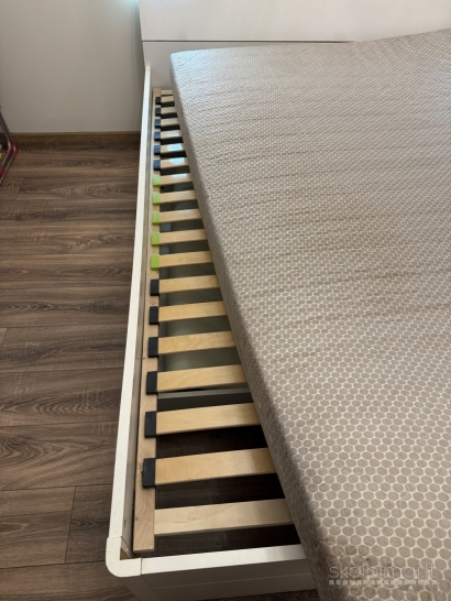 Dvigulė lova 180x2000