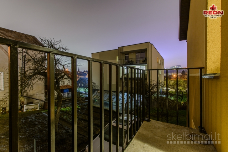 VIENAS KAMBARYS NUOSAVO NAMO ANTRAME AUKŠTE! ŠNIPIŠKĖSE! RATNYČIOS GATVĖJE